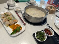 -煲王粤菜餐厅(中侨中心店)