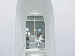 -喜茶(迪士尼小镇·平行宇宙店)