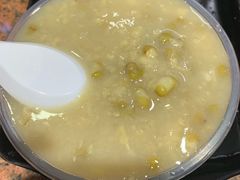 椰汁芋头绿豆沙-百花传统甜品店(原址店)