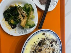-德元兰州纯汤牛肉面(龙阳路店)