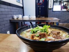 -耙豌豆重庆小面