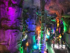 -泰安地下龙宫景区