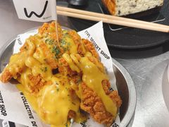 -W COLLECTIVE  DESSERT SHOP