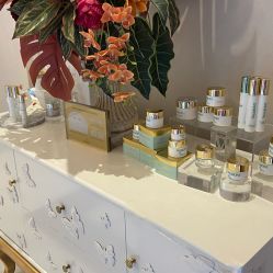 -尊尚柏丽美容SPA