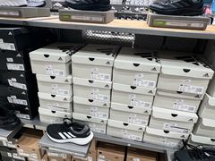 -比斯特上海购物村精品奥特莱斯