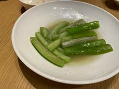 -渝信川菜 · 川味家常菜(财富购物中心店)