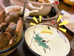 -杨记山珍鸡煲菌汤锅
