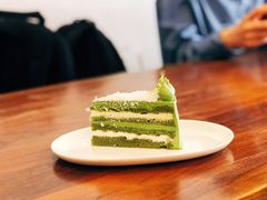 日本柚子酱佐抹茶白巧克力蛋糕-black rainbow coffee