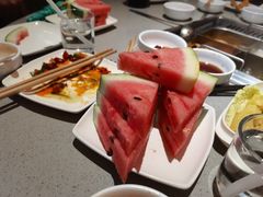-海底捞火锅(新松江路生日主题店)