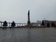 -人民防洪胜利纪念塔