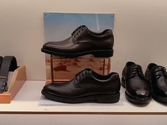 -BeLLE 百丽(凯德闵行商业中心店)