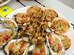 -覃记海鲜美食餐厅