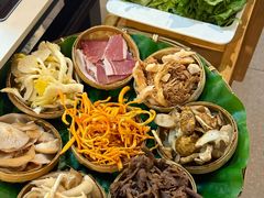 -菌海森林·非遗野生菌火锅(西山区滇池路摩根道店)
