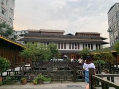 -麒麟小院·老九江菜(安平路店)