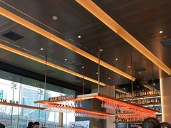 -星巴克臻选(上海合生汇1F店)