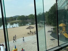-上海佘山世茂艾美酒店
