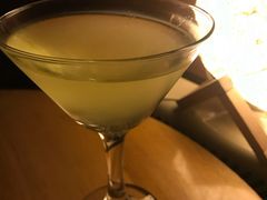 -脚下咖啡·CHILL酒馆(灵光东巷店)