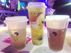 金凤茶王-喜茶(上海正大广场店)