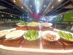 -金滏山烤肉·海鲜·火锅自助餐厅(襄阳万达店)