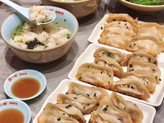 -小姜锅贴(凤凰街店)