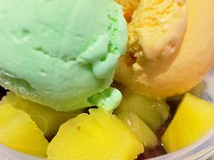 紅豆菠蘿雙球-百花传统甜品店(原址店)