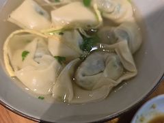 荠菜鲜肉汤馄饨-花悦豆香