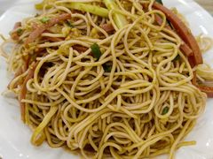 -江城燕子大排档(江汉路步行街店)