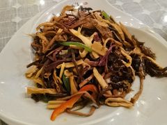 -小厨子私房菜·云南美食店