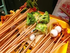 -串门邻居串串火锅(云南南路店)