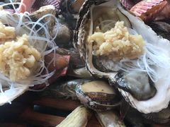 必点菜一筐海鲜-鲜小岛·铜锅涮肉