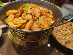 -快乐老家三鲜饺子东北菜(南六中路店)