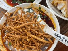 -小谭豆花(西大街店)