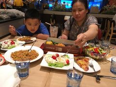 -必胜客(上海新南方商城PH店)