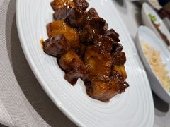 -品悦酒店(三林古镇店)