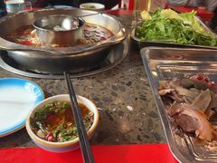 -金鼎雪山牦牛杂火锅(理县总店)