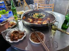 -小辣椒汤锅烧烤(温泉南街店)