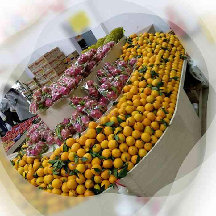 江丰水果大卖场(一分店)-"这个江丰水果市场位于嘉怡路海蓝路路口,在.