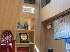 -霸王茶姬(南强街店)