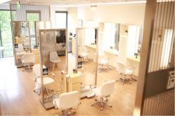 -简法造型·品牌形象店