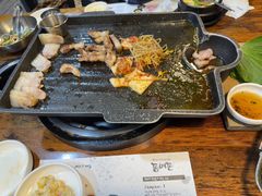 -Dombe豚(黑猪肉街店)