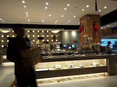 自助取餐区-皇家园林酒店