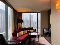 -广州天河希尔顿酒店