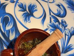 -川流不息·地道川菜·小龙虾(新松江路店)