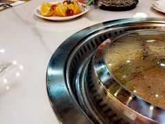 -哈尔滨烧烤·山河村铁锅炖(交大店)