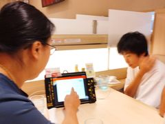 -HOT CRUSH趁热集合·现烤面包(上海环球港店)