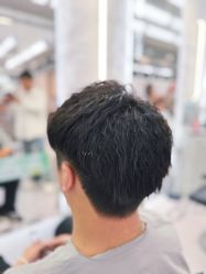 -Z.X HAIR SALON张新美业