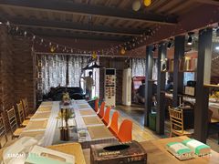 -玩坞轰趴馆·户外团建聚会主题生日派对馆(世豪广场店)