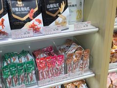 -良品铺子(白云新世界店)