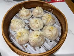 -馋三尺蟹粉小笼(人民广场店)