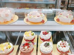 -花花卷卷·鲜食蛋糕(静安久光百货店)